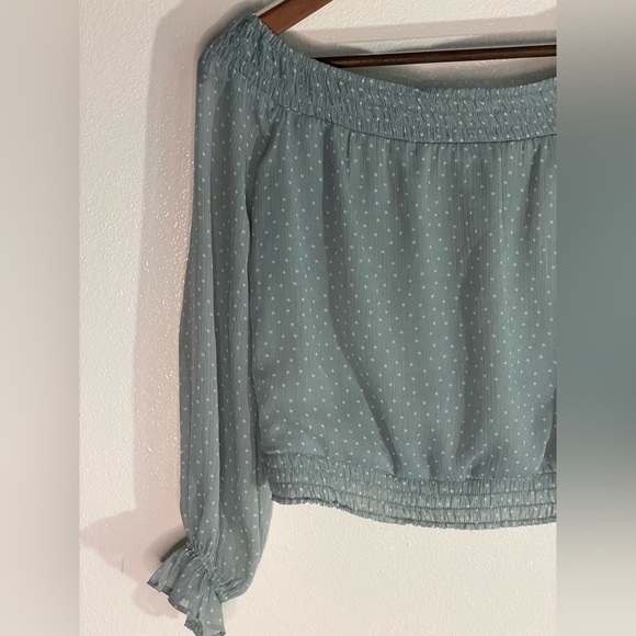 Abercrombie & Fitch XS Green Polka Dot Off the Shoulder Blouse Top - Picture 3 of 8